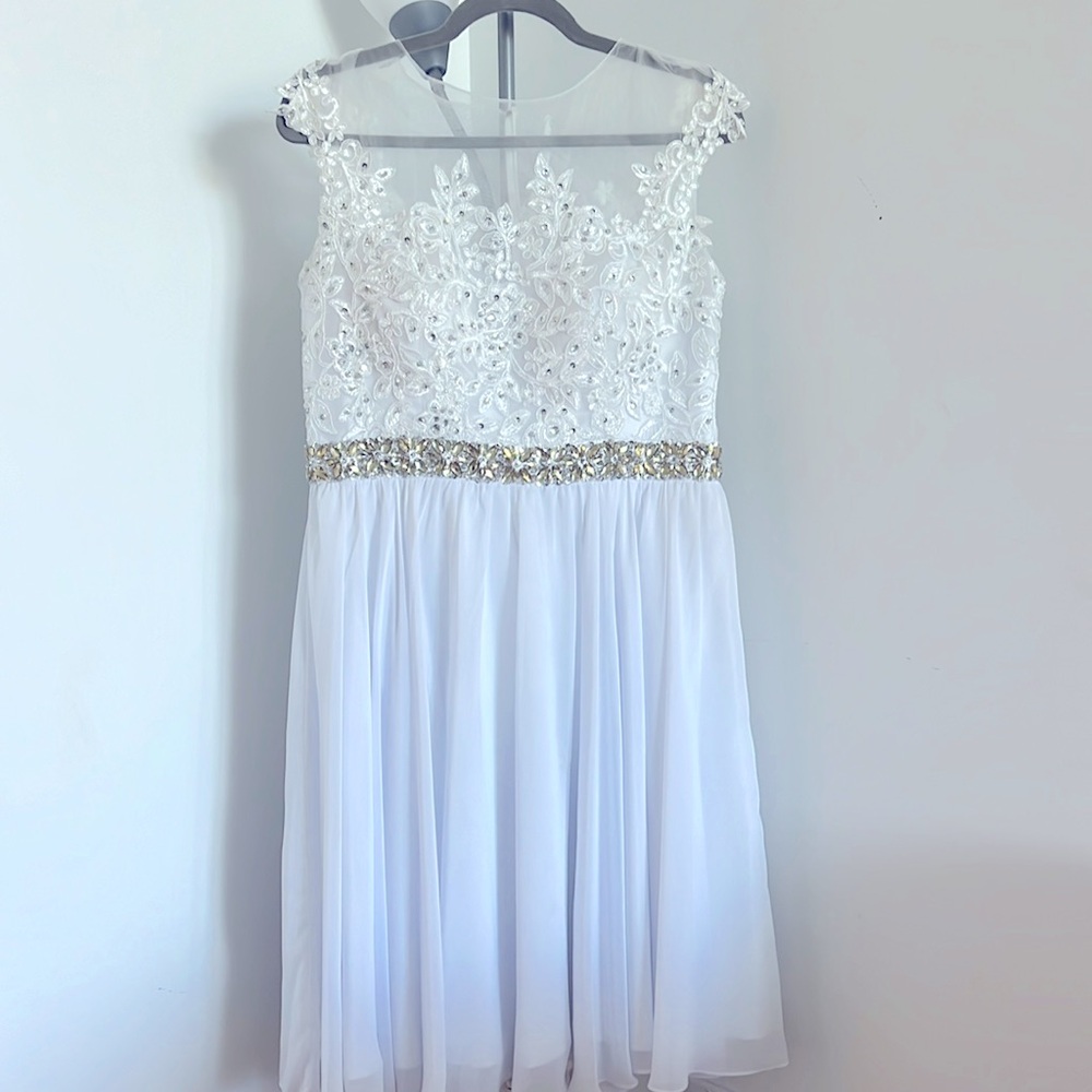 Lace Chiffon Short Gown Beaded